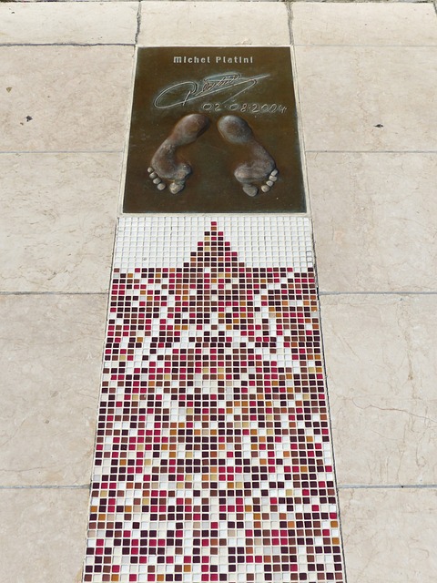 球迷：这队真的值得所有掌声